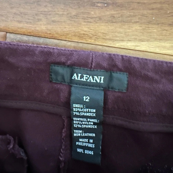 Alfani Burgundy Zip Pocket Dress Pants size 12 - Picture 3 of 4